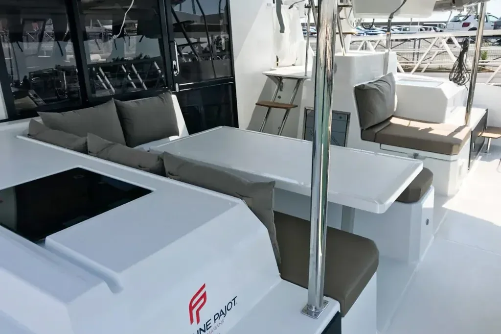 Yacht FOUNTAINE PAJOT Astrea 42 - Wave - Foto 1