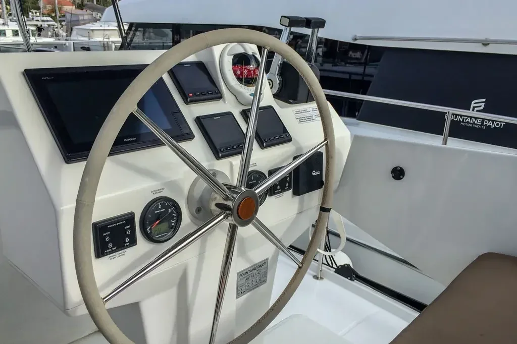 Yacht FOUNTAINE PAJOT Astrea 42 - Wave - Foto 1