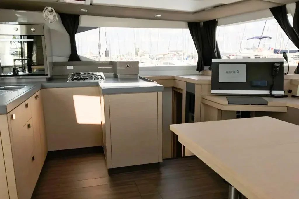 Yacht FOUNTAINE PAJOT Astrea 42 - Wave - Foto 1