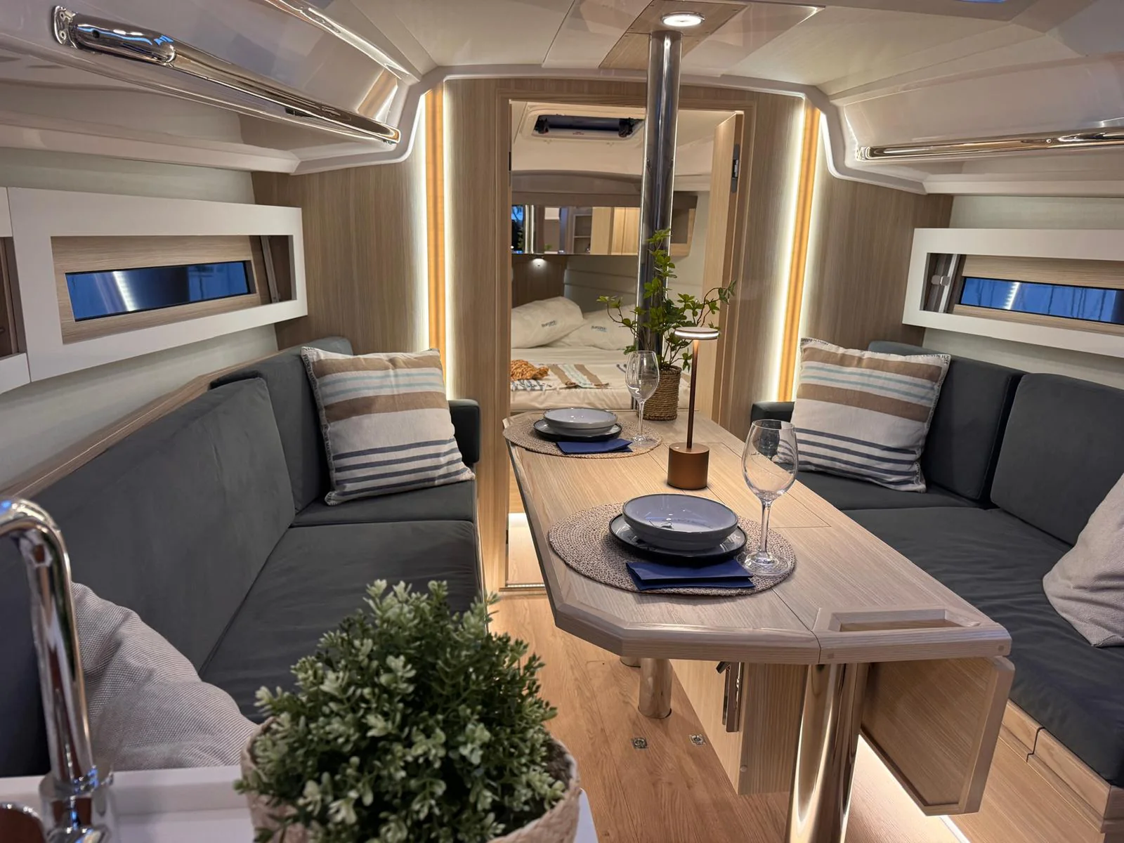 Yacht NORTHMAN Maxus 35 - Alas - Foto 1