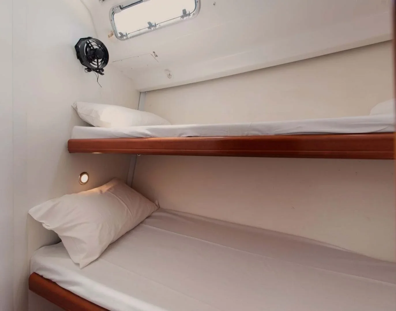 Yacht BENETEAU Cyclades 43.4 - Ksenya - Foto 1