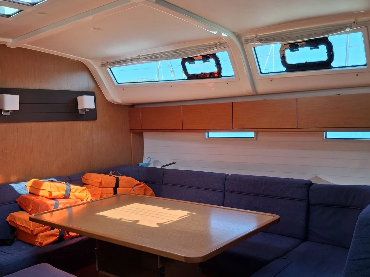 Yacht BAVARIA Cruiser 51 - Kondor