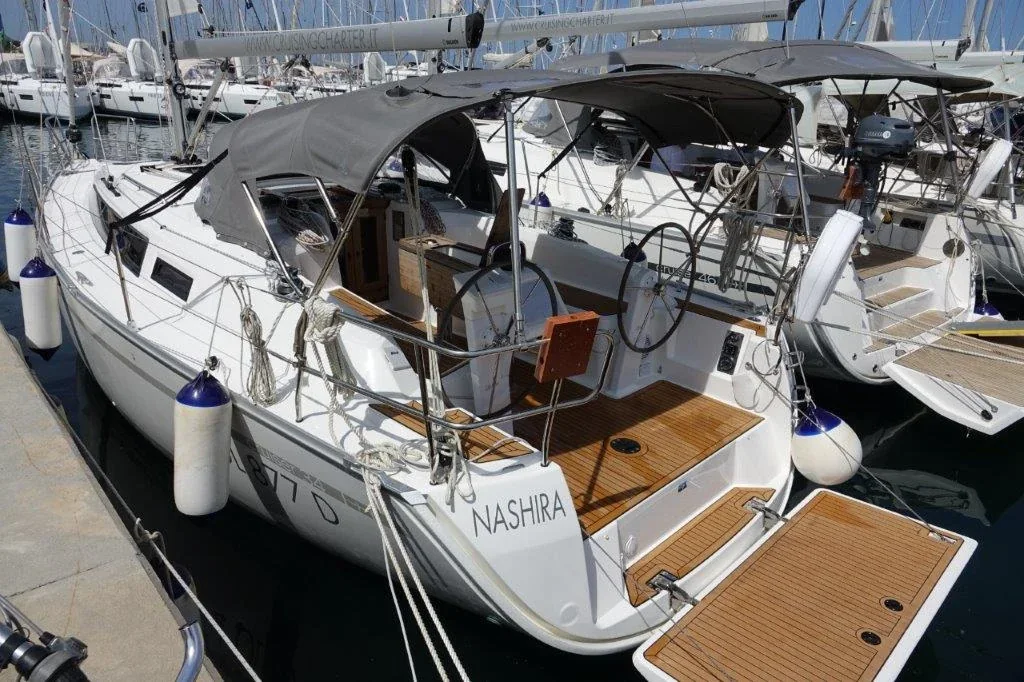 Yacht BAVARIA Cruiser 34 - Nashira