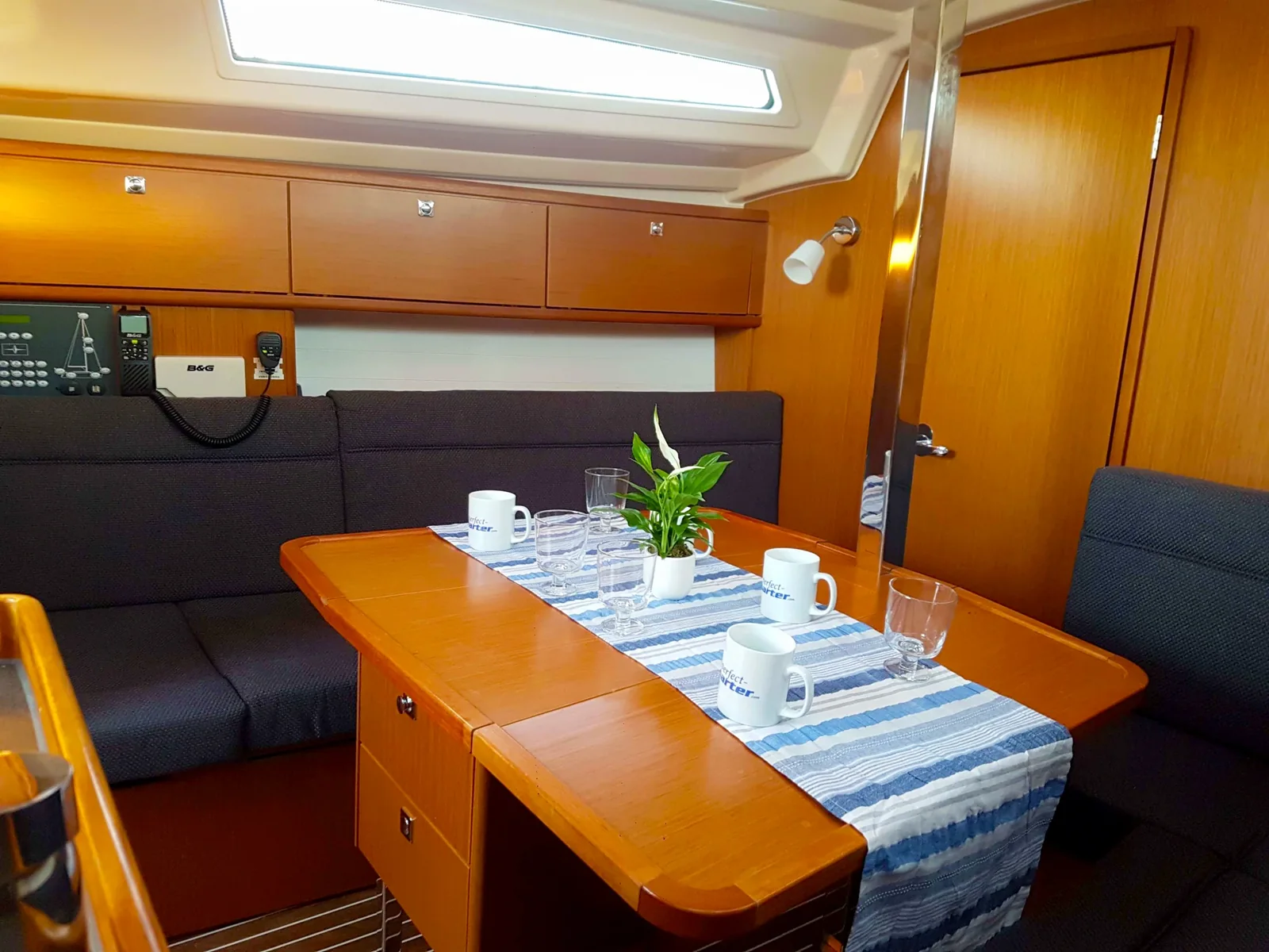 Yacht BAVARIA Cruiser 34 - Theia - Foto 1