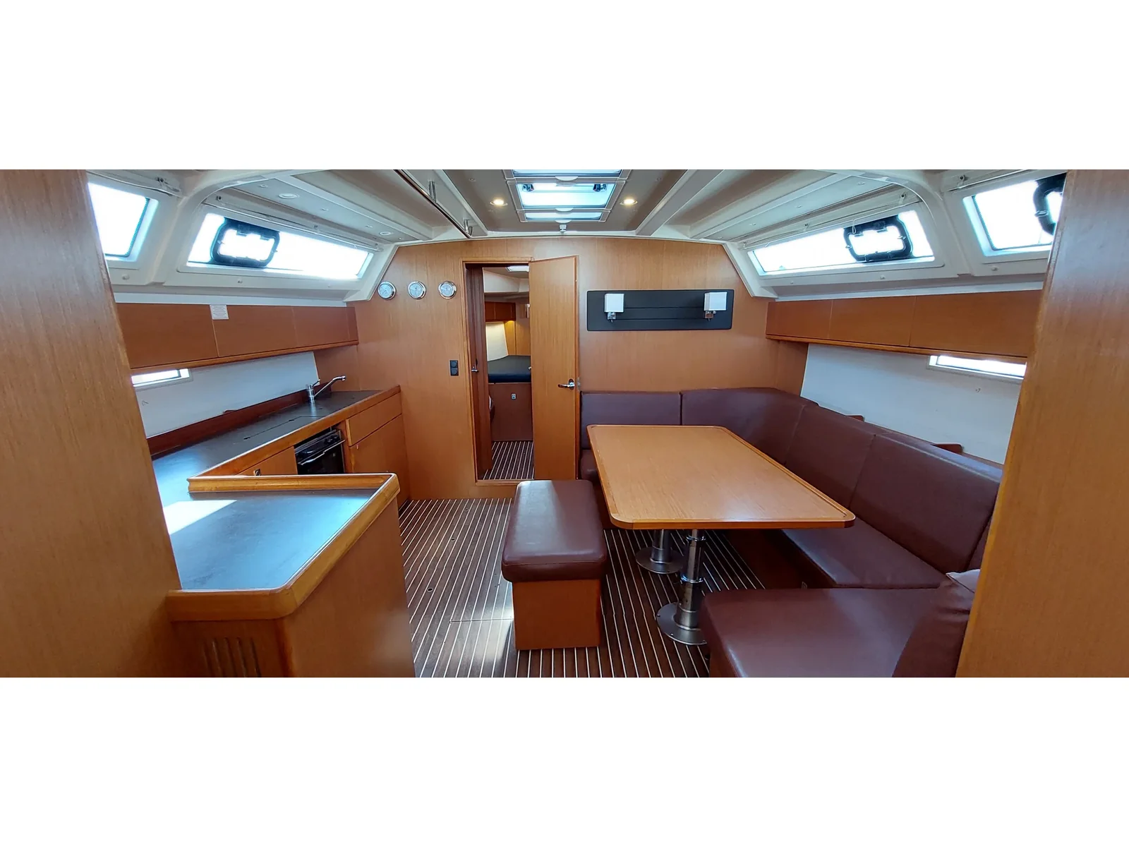 Yacht BAVARIA Cruiser 46 - Dione - Foto 1