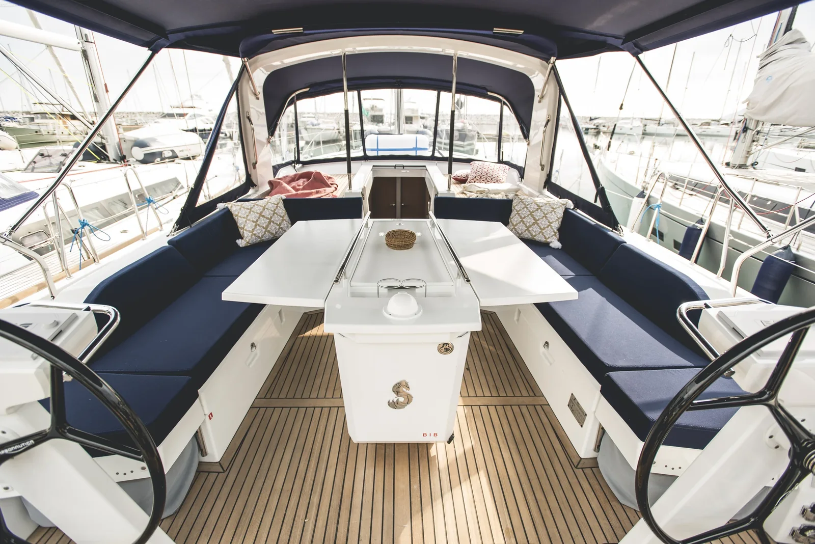 Yacht BENETEAU Oceanis 51.1 - Aphros - Foto 1