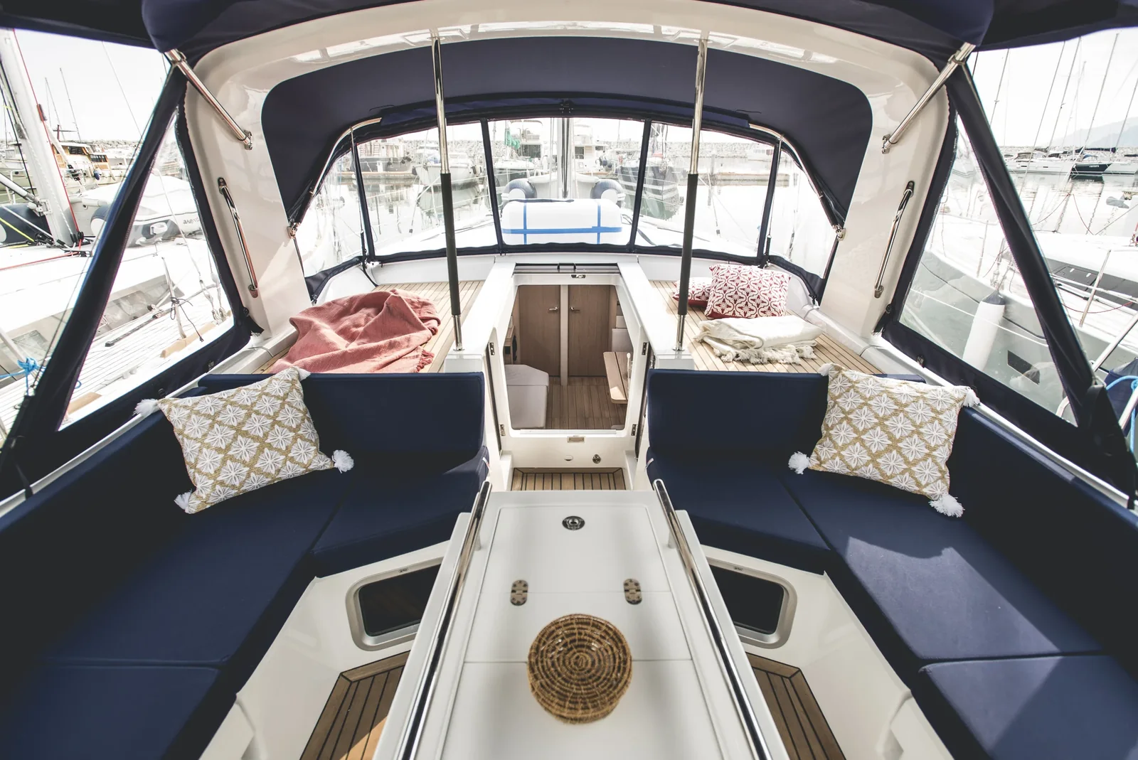 Yacht BENETEAU Oceanis 51.1 - Aphros - Foto 1