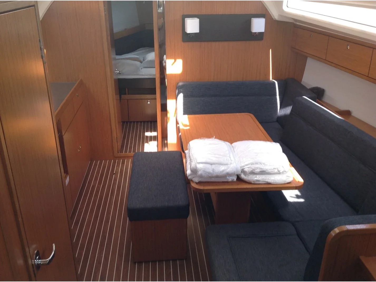 Yacht BAVARIA Cruiser 41 - Sheratan - Foto 1