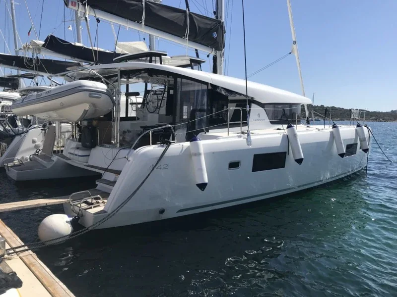 Yacht LAGOON 42 - Zippiri - Foto 1