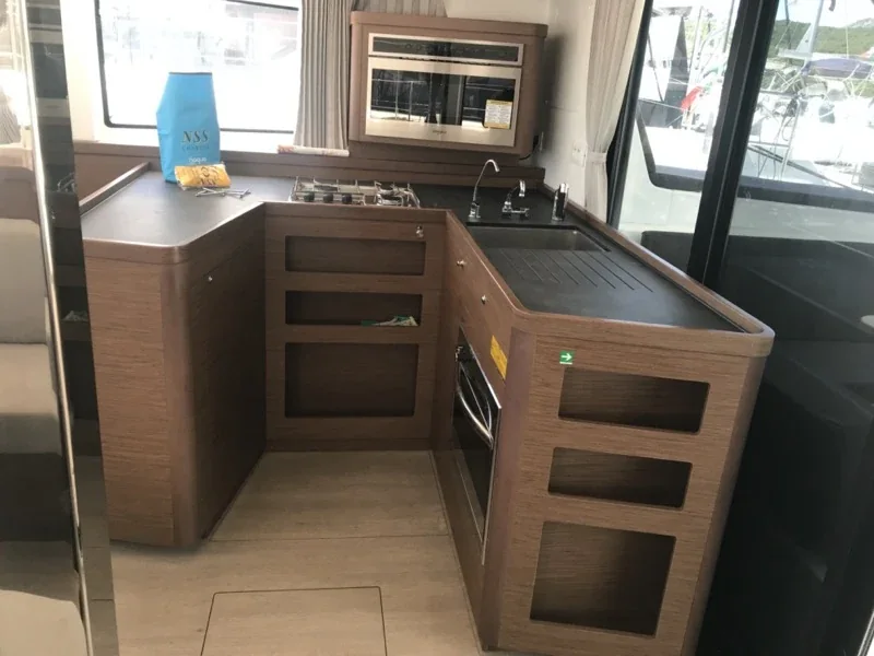 Yacht LAGOON 42 - Zippiri - Foto 1