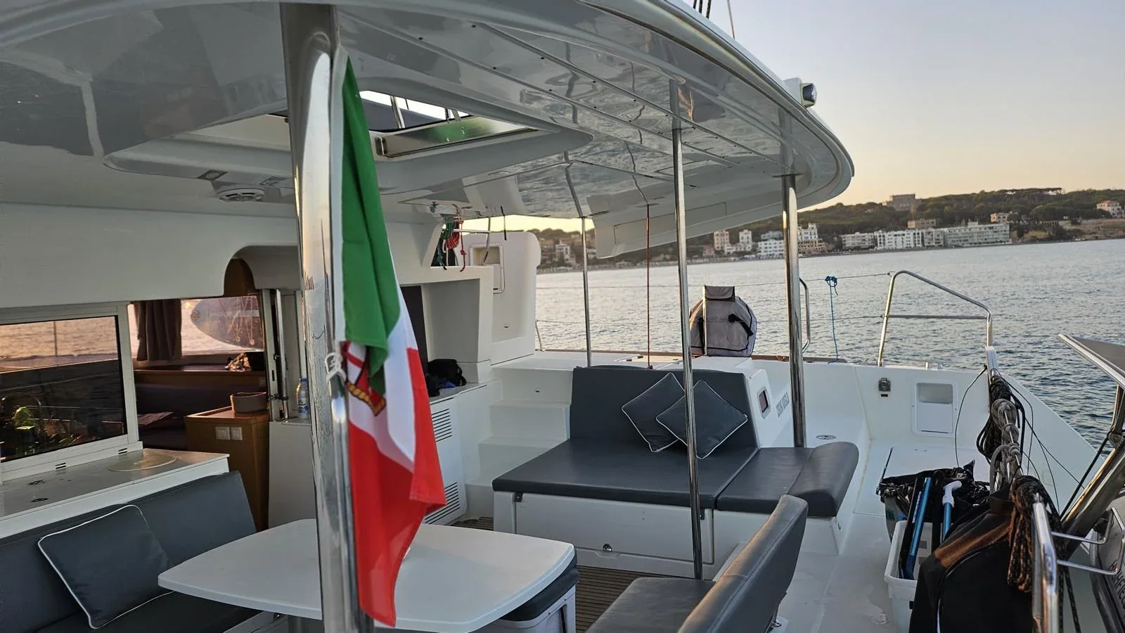 Yacht LAGOON 450 F - Corona Borealis - Foto 1