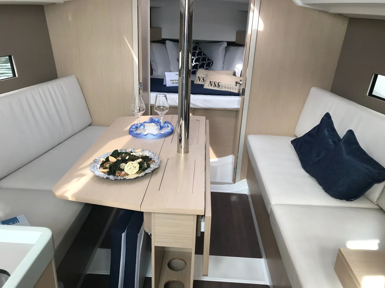 Yacht BENETEAU Oceanis 30.1 - Mimosa - Foto 1