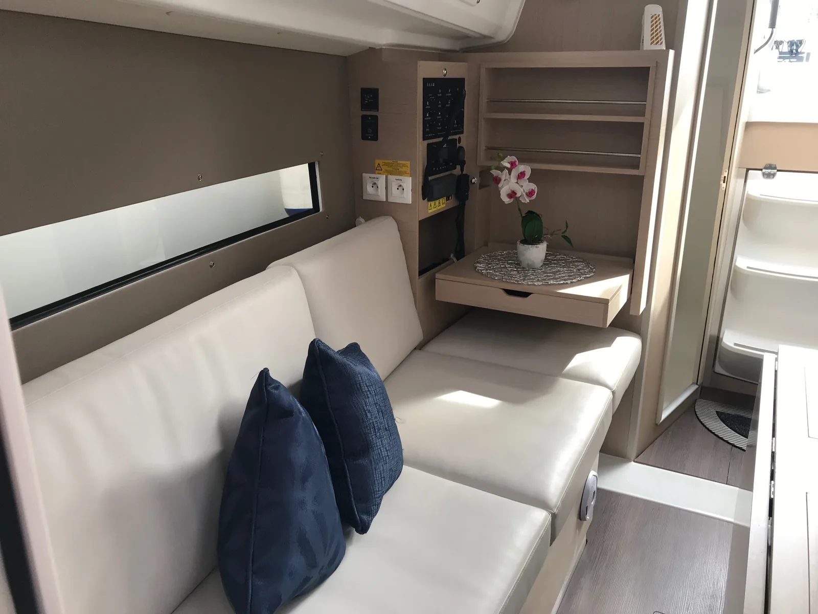 Yacht BENETEAU Oceanis 30.1 - Mimosa - Foto 1