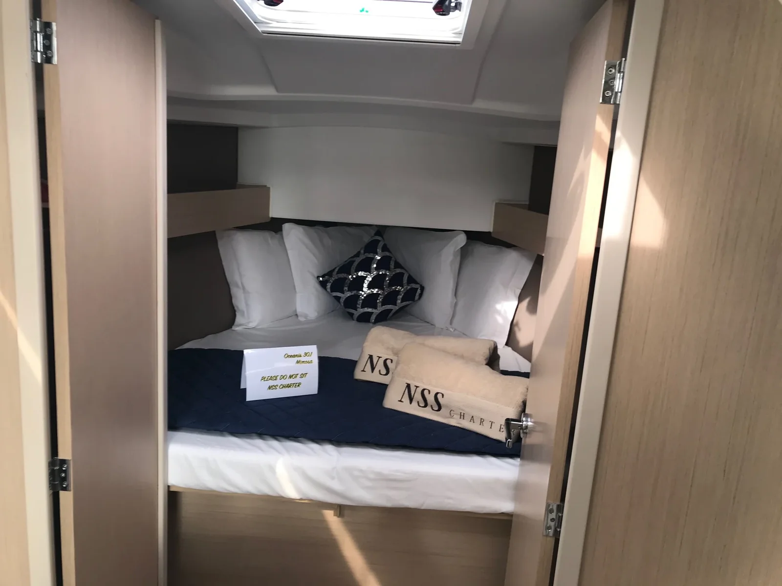 Yacht BENETEAU Oceanis 30.1 - Mimosa - Foto 1