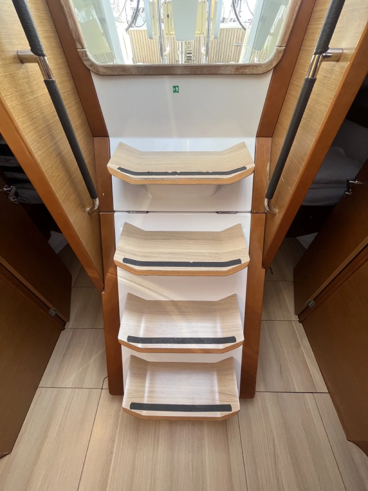 Yacht JEANNEAU Sun Odyssey 479 - Beluna - Foto 1