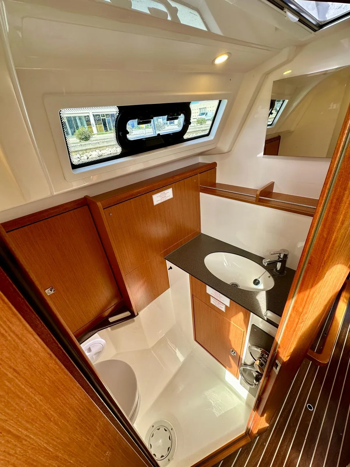 Yacht BAVARIA Cruiser 37 - Emerald - Foto 1