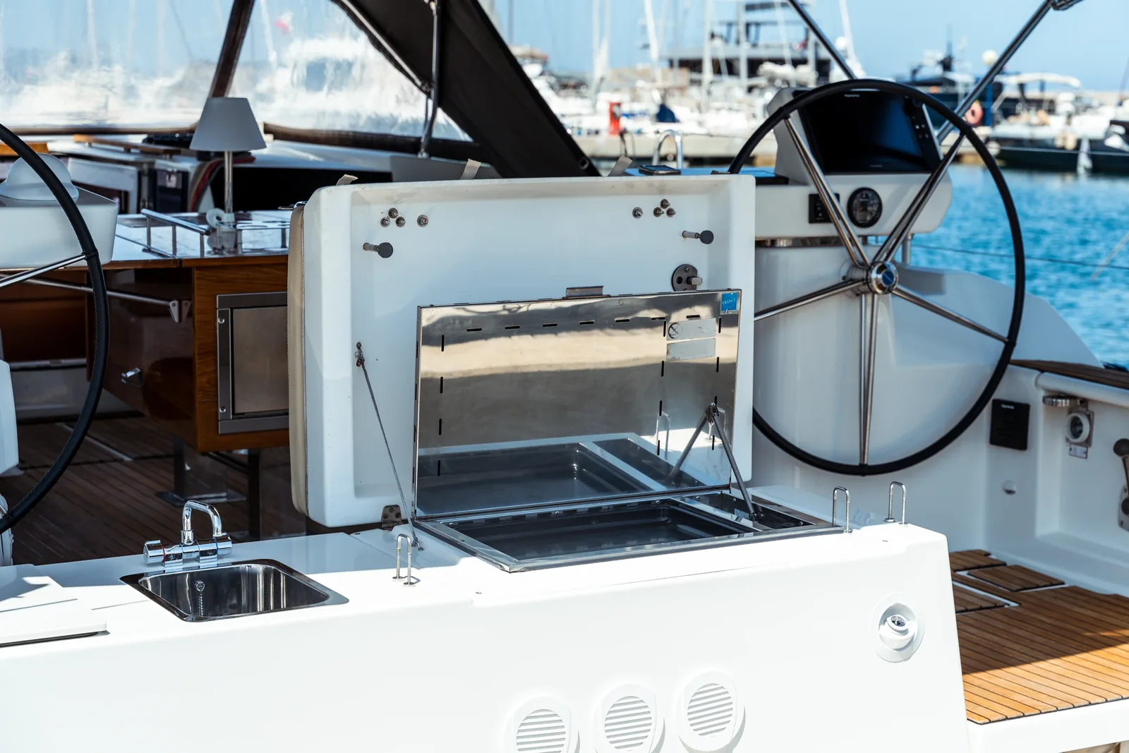 Yacht DUFOUR 520 Grand Large - Zoe - Foto 1