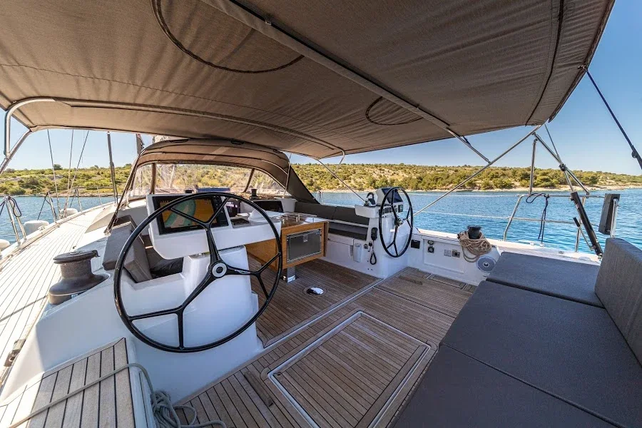 Yacht DUFOUR 56 Exclusive - Barmaley - Foto 11
