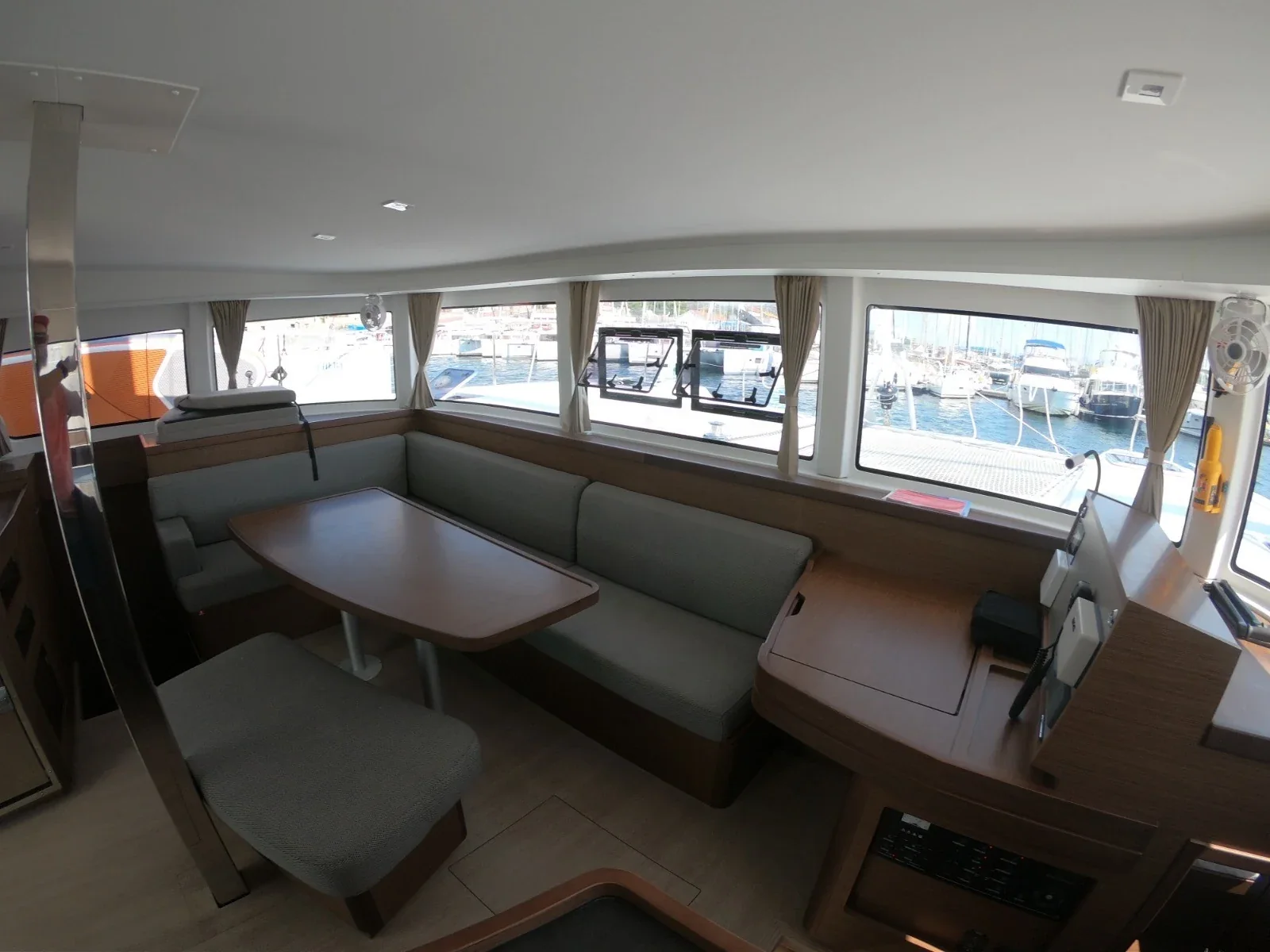 Yacht LAGOON 42 - Wind Desire - Foto 1