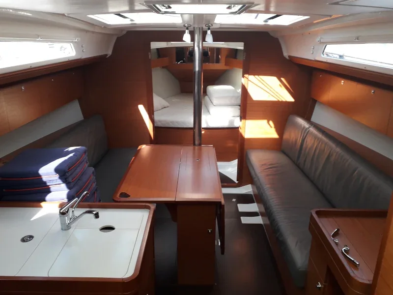 Yacht DUFOUR 360 Grand Large - Joy Planet - Foto 1