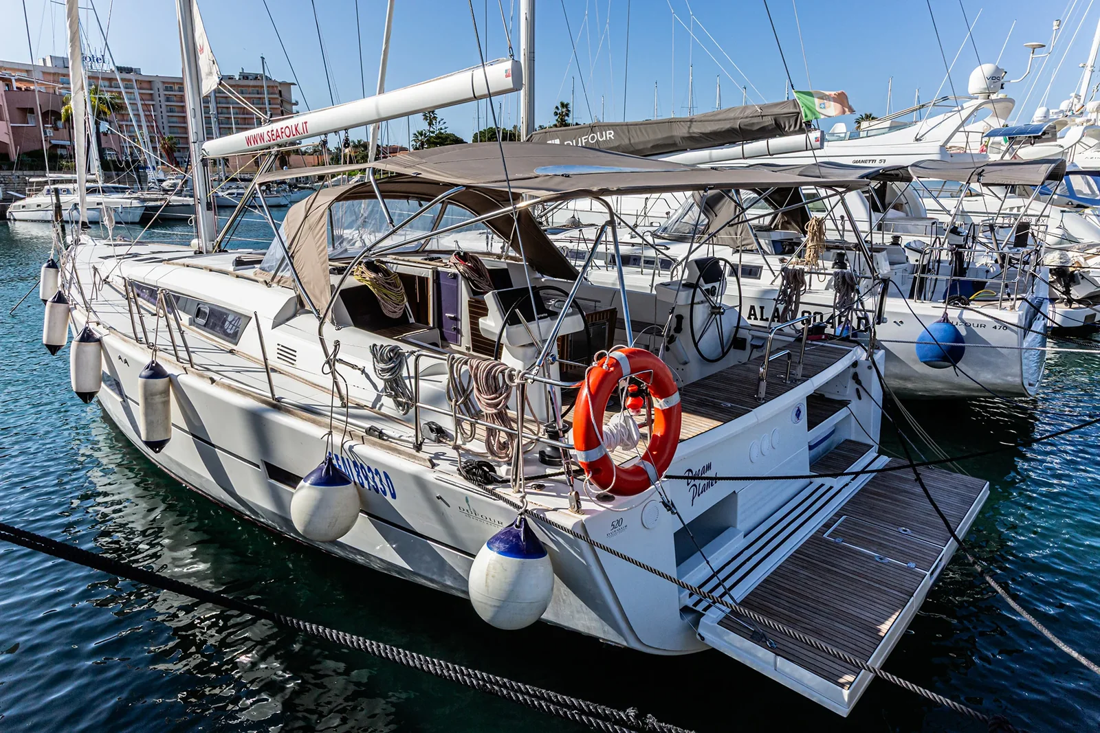 Yacht DUFOUR 520 Grand Large - Dream Planet - Foto 1