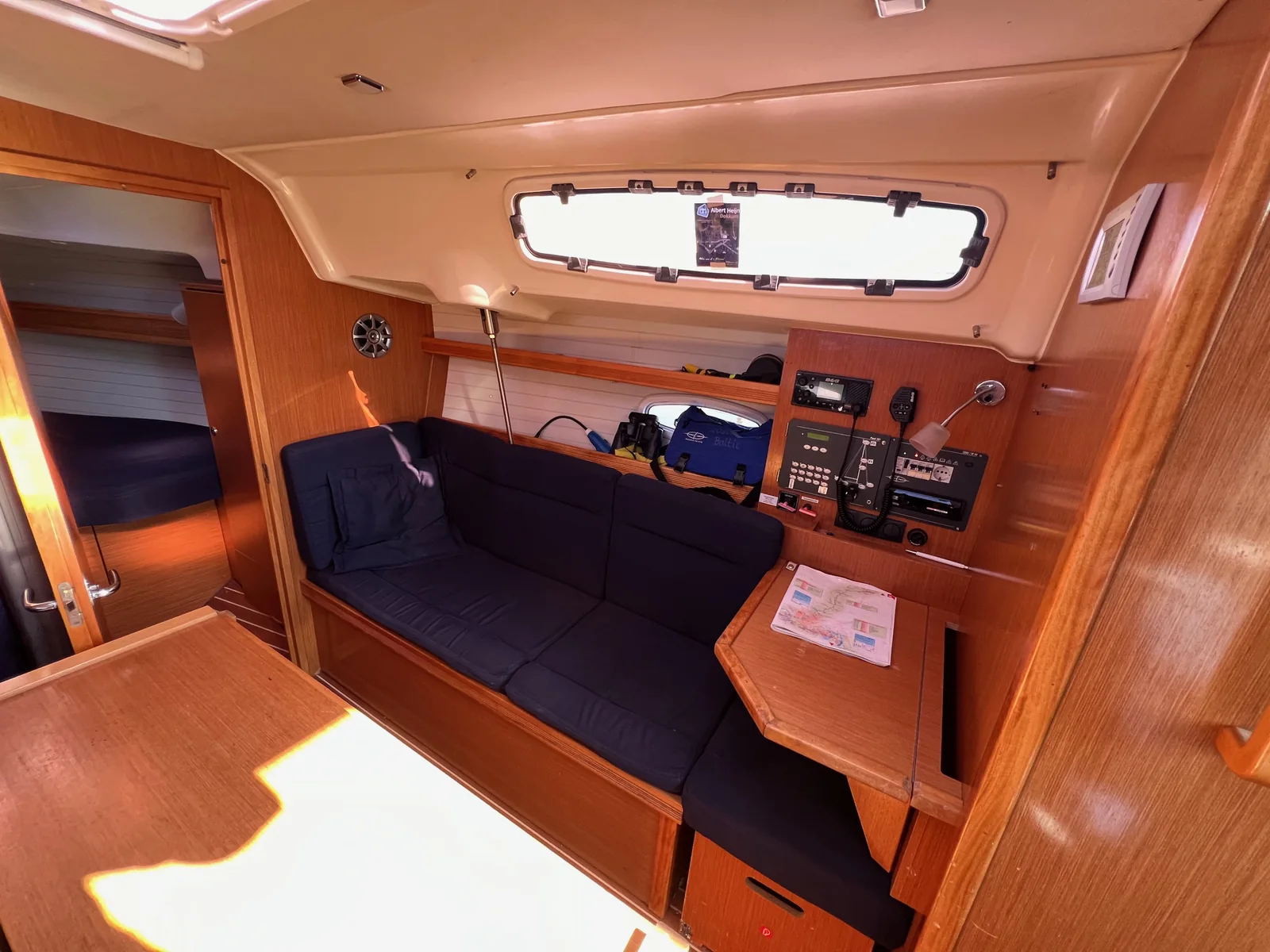 Yacht BAVARIA 35 Cruiser - Foto 1
