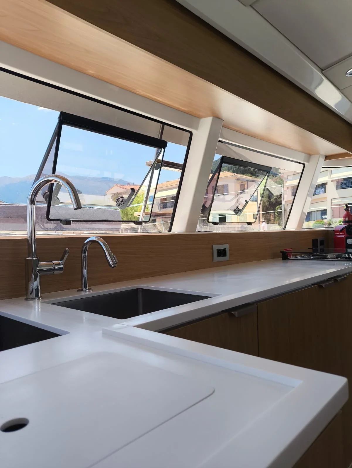 Yacht CATANA Bali Catspace - Timeless - Foto 1