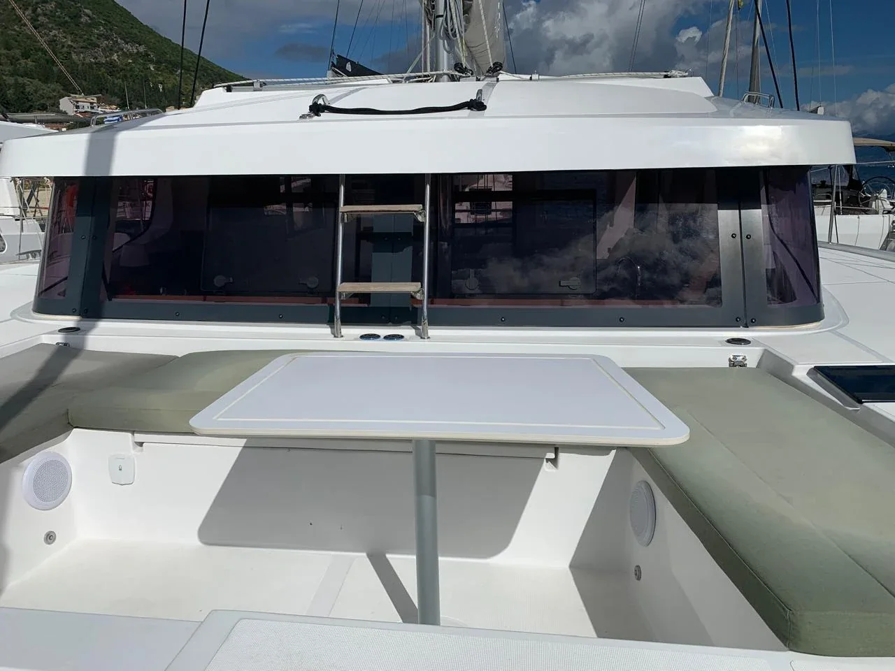 Yacht CATANA Bali Catspace - Timeless - Foto 1