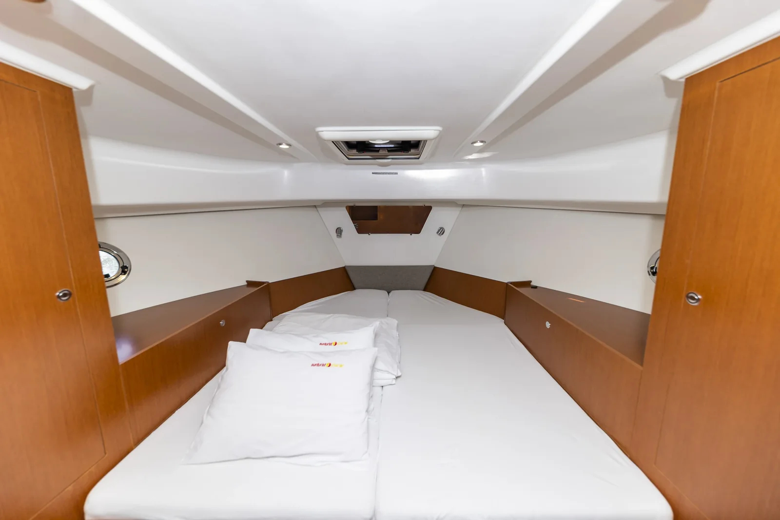 Yacht BENETEAU Swift Trawler 34 fly - Blue Sky - Foto 1