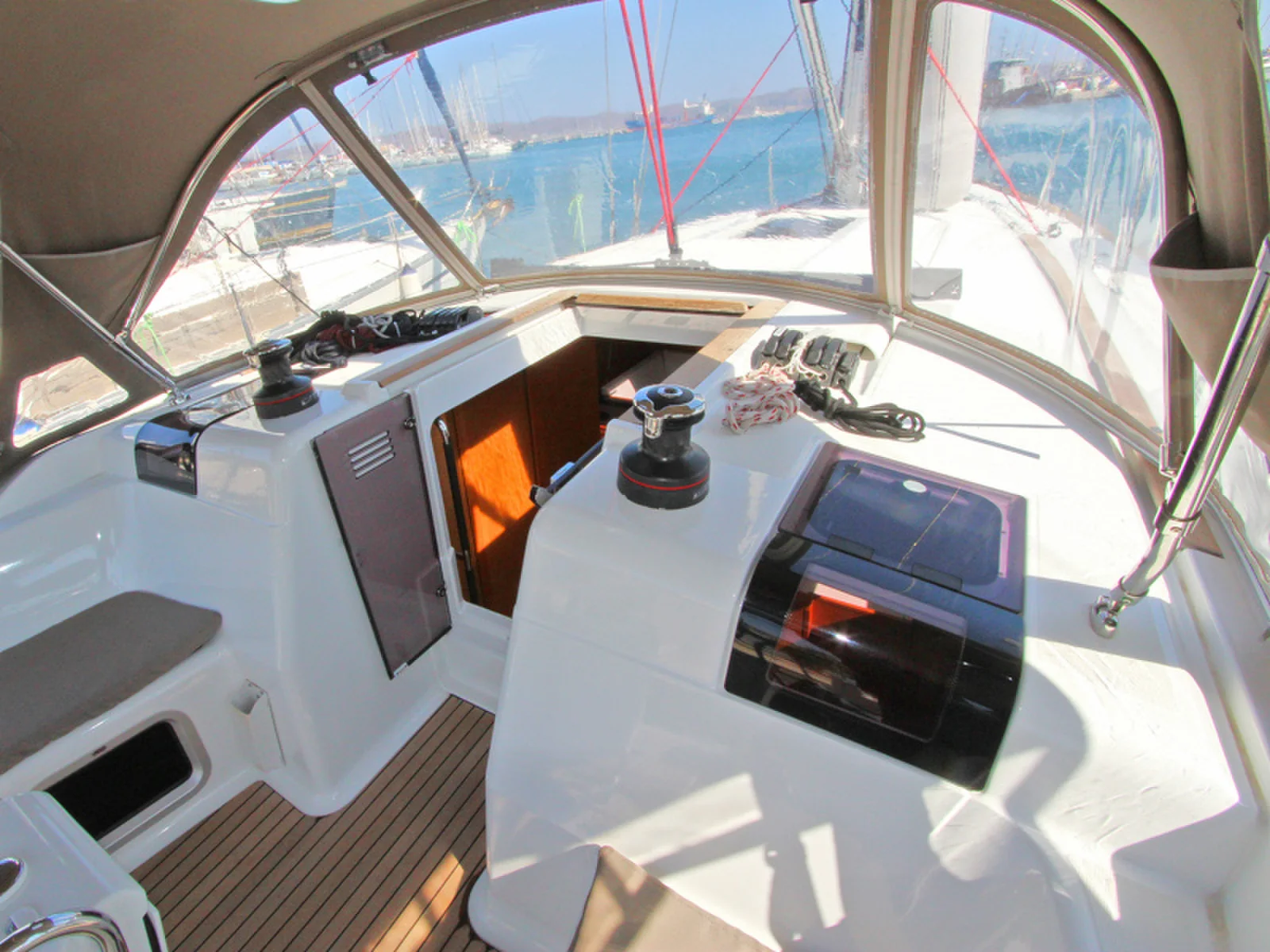 Yacht JEANNEAU Sun Odyssey 449 - Gaia - Foto 1