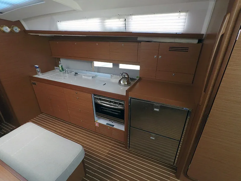 Yacht DUFOUR 460 Grand Large - Petra - Foto 1