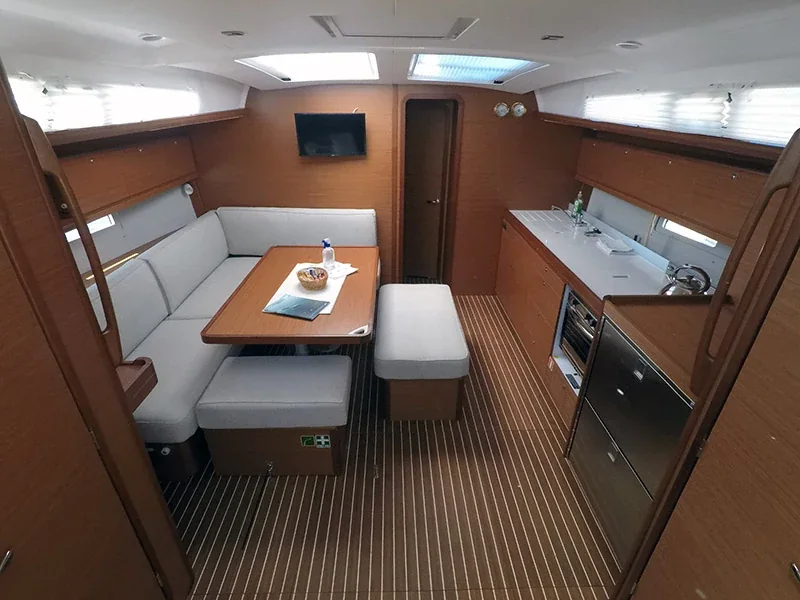 Yacht DUFOUR 460 Grand Large - Petra - Foto 1