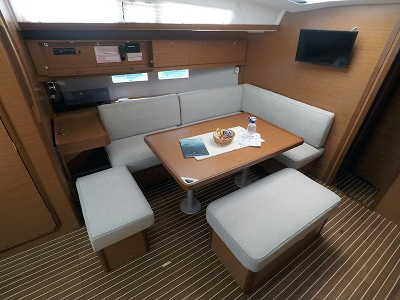 Yacht DUFOUR 460 Grand Large - Petra - Foto 1