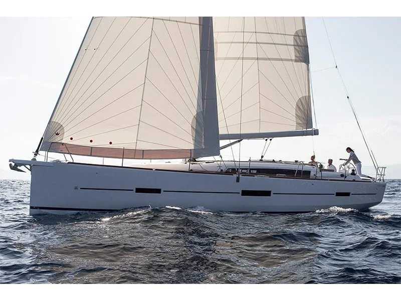 Yacht DUFOUR 460 Grand Large - Petra - Foto 1