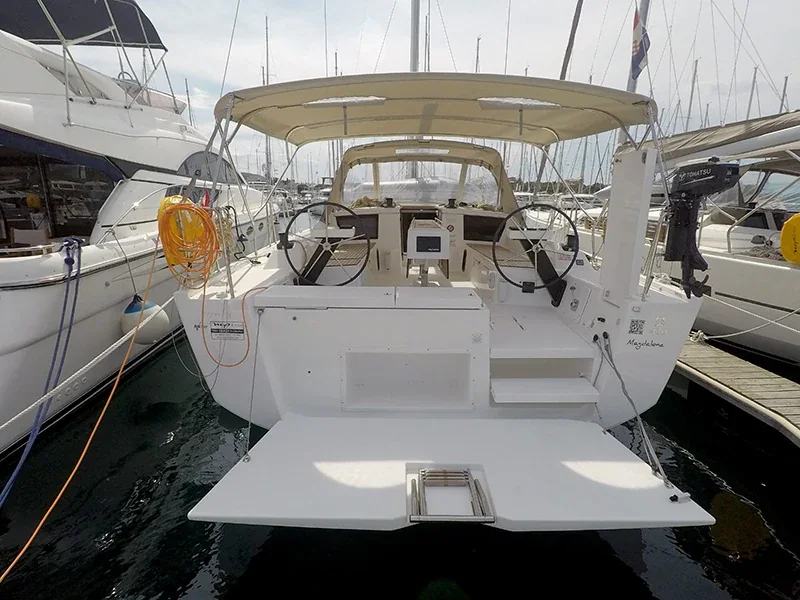 Yacht DUFOUR 430 Grand Large - Magdalena - Foto 1