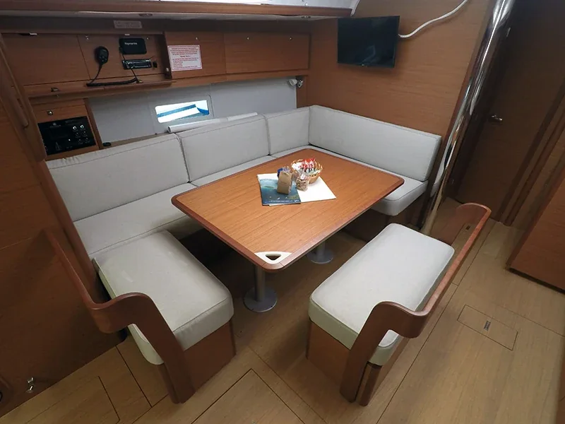Yacht DUFOUR 430 Grand Large - Magdalena - Foto 1