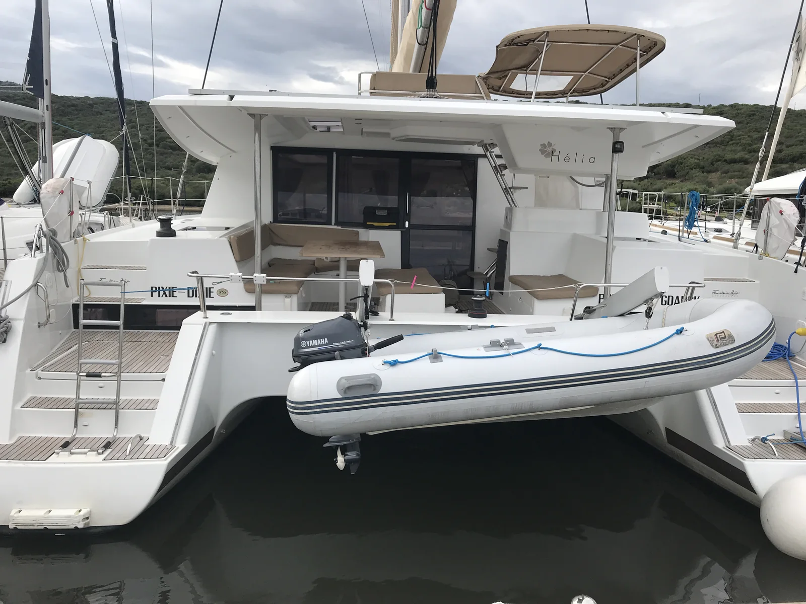 Yacht FOUNTAINE PAJOT Helia 44 - Pixie Dixie - Foto 1