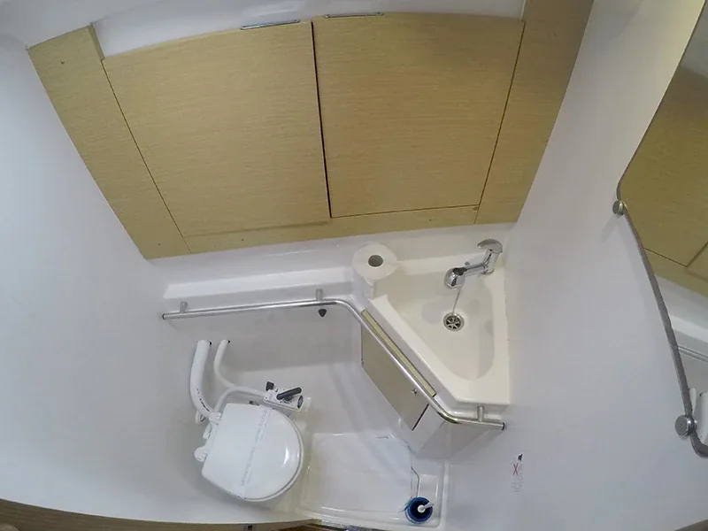 Yacht ELAN 444 Impression - Marta X - Foto 13