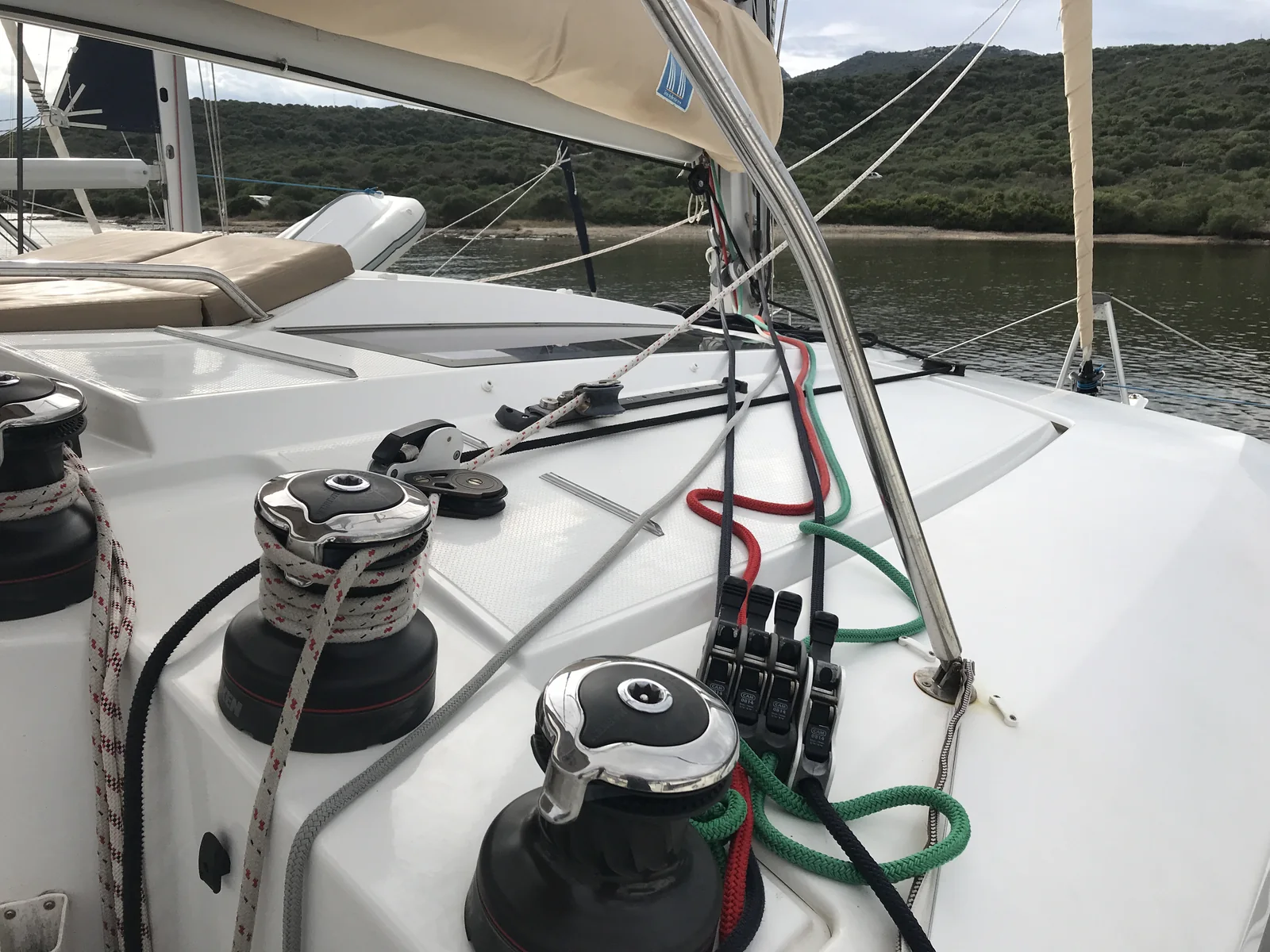 Yacht FOUNTAINE PAJOT Helia 44 - Pixie Dixie - Foto 1