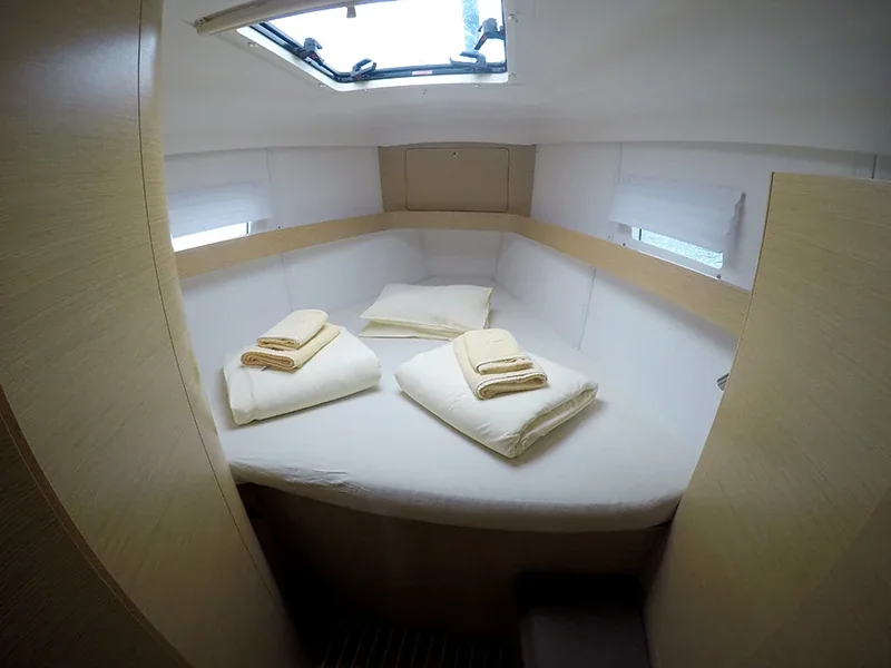 Yacht ELAN 444 Impression - Marta X - Foto 16