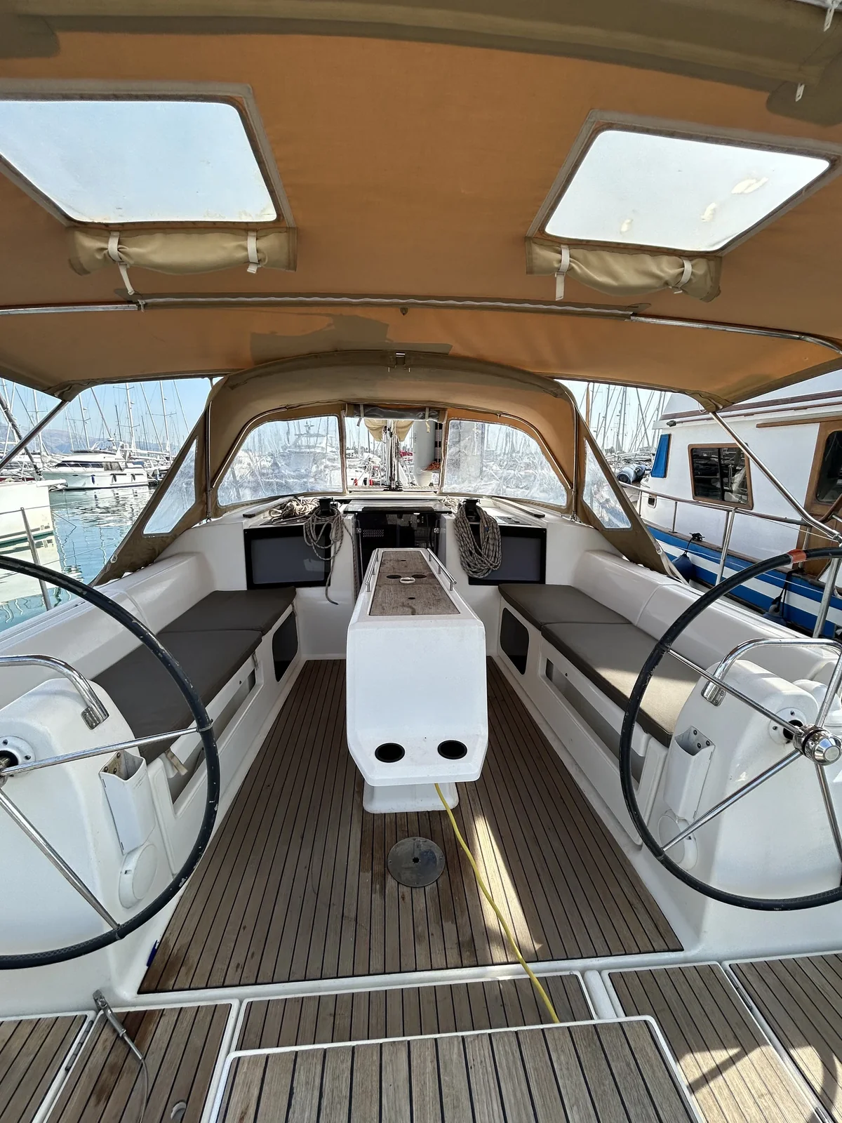 Yacht DUFOUR 412 Grand Large - Artemis - Foto 1