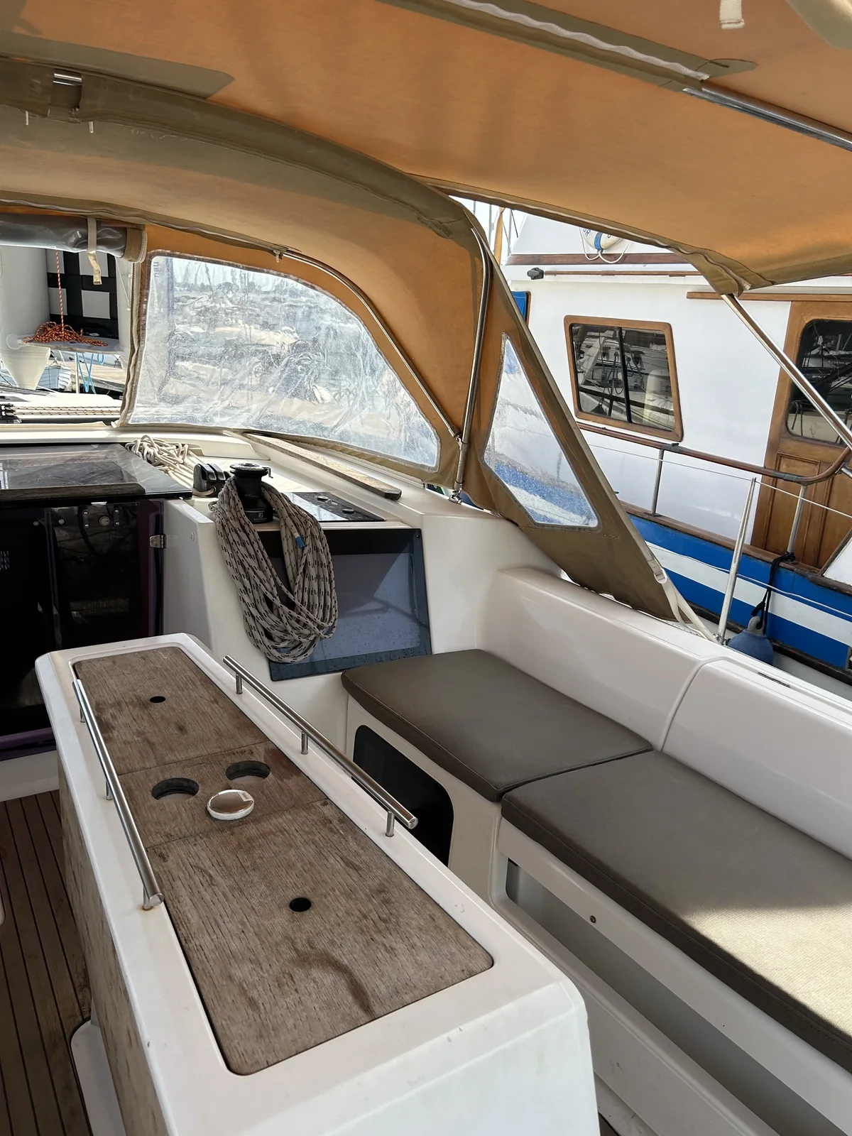 Yacht DUFOUR 412 Grand Large - Artemis - Foto 1