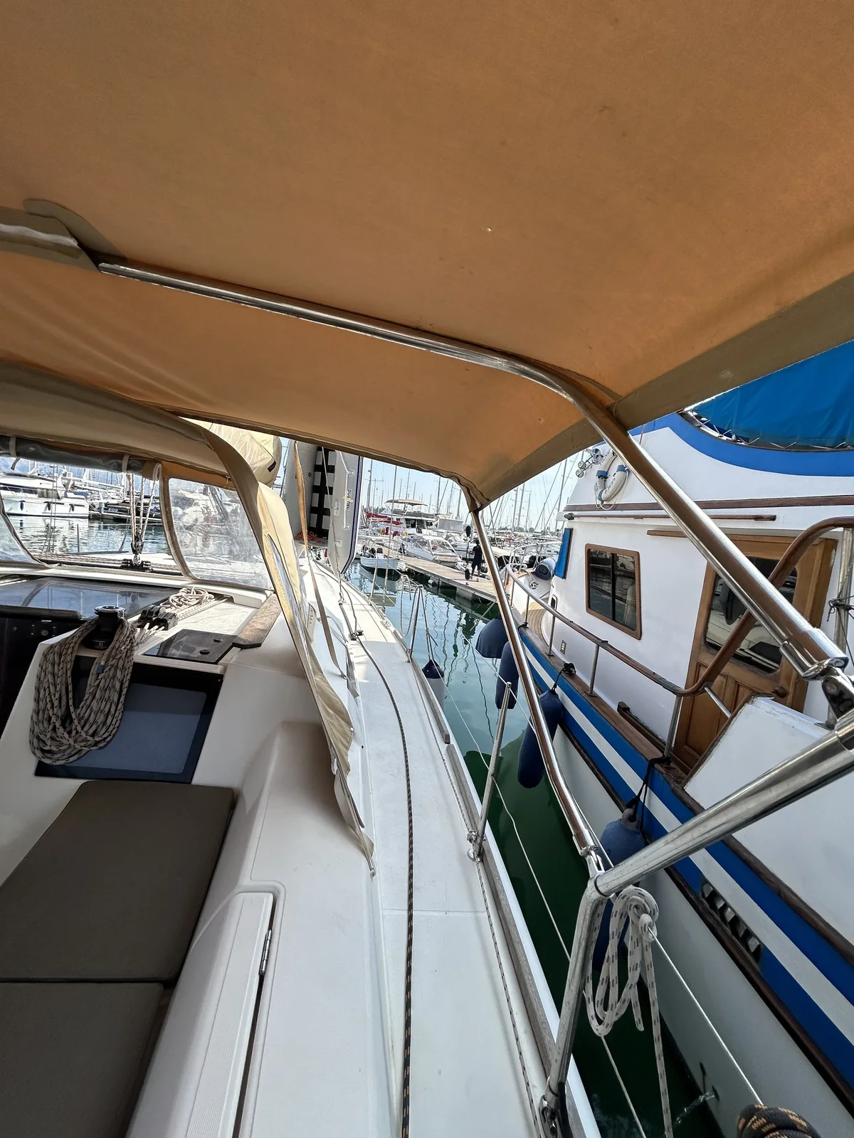 Yacht DUFOUR 412 Grand Large - Artemis - Foto 1