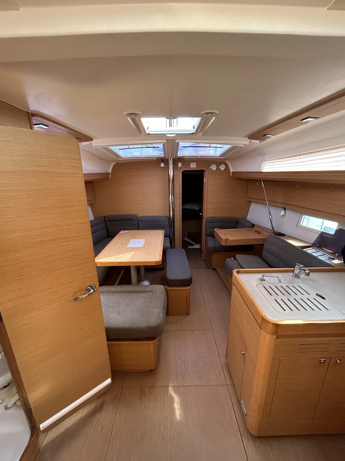 Yacht DUFOUR 412 Grand Large - Artemis - Foto 1