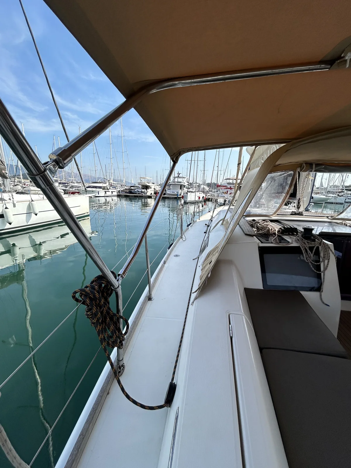 Yacht DUFOUR 412 Grand Large - Artemis - Foto 1
