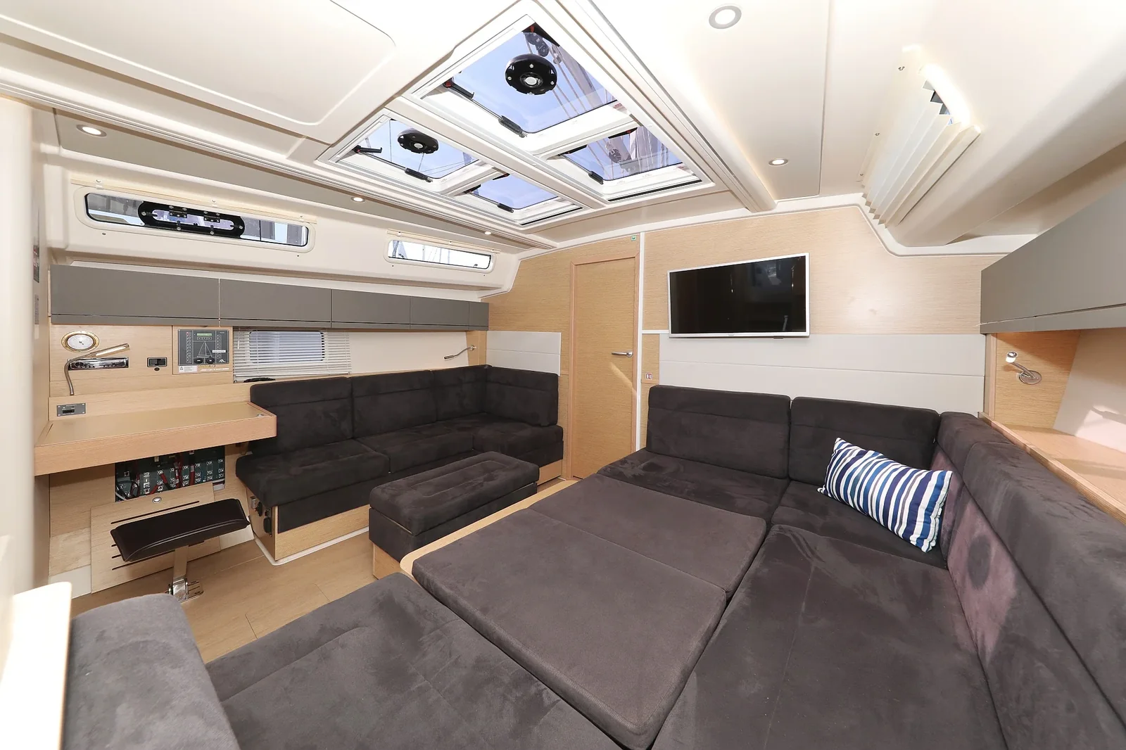 Yacht HANSE 458 - Terna - Foto 1