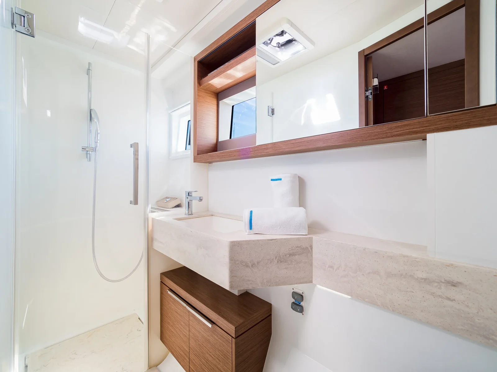 Yacht LAGOON 50 - Badi