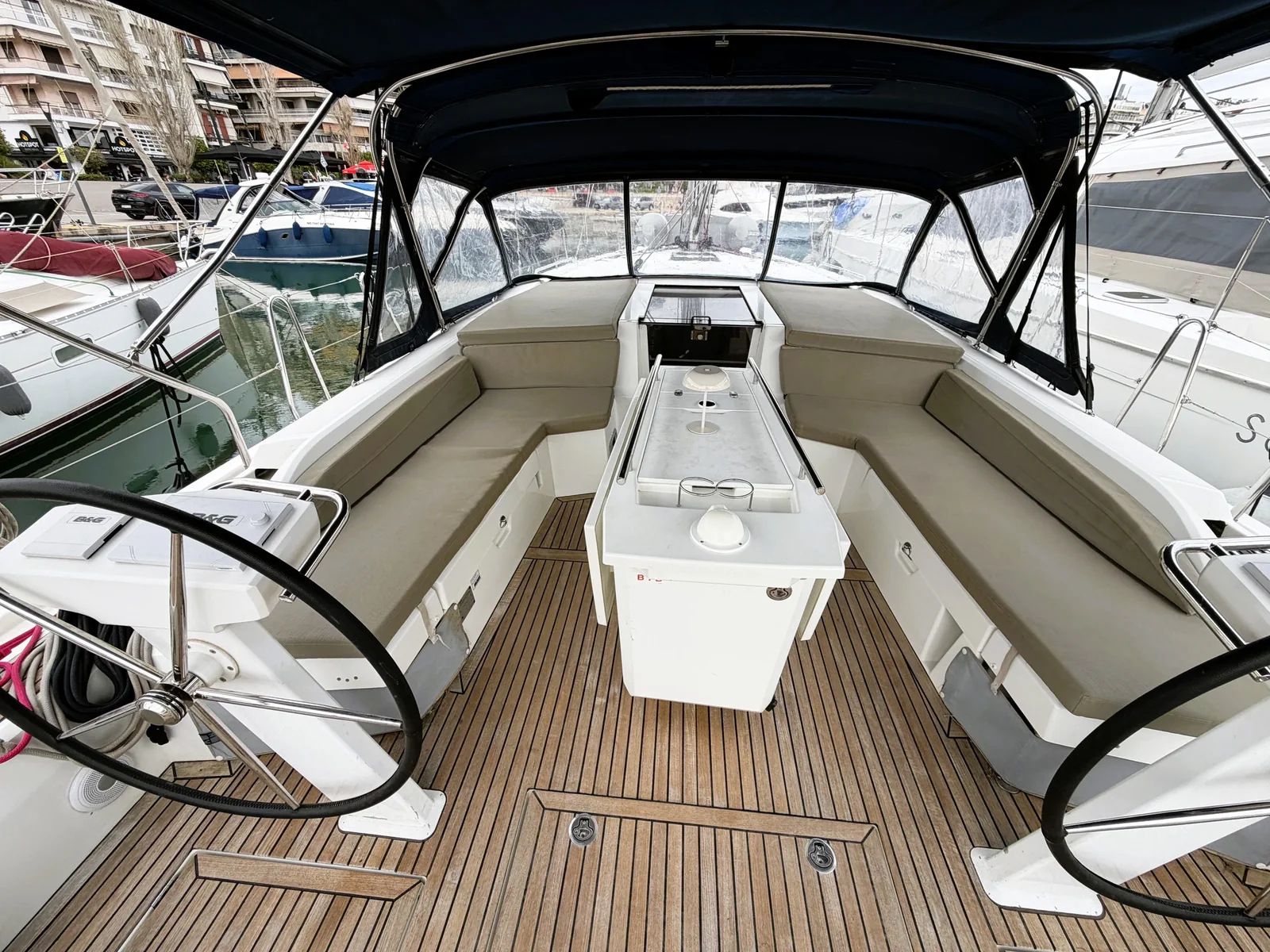 Yacht BENETEAU Oceanis 46.1 - Olympic - Foto 1