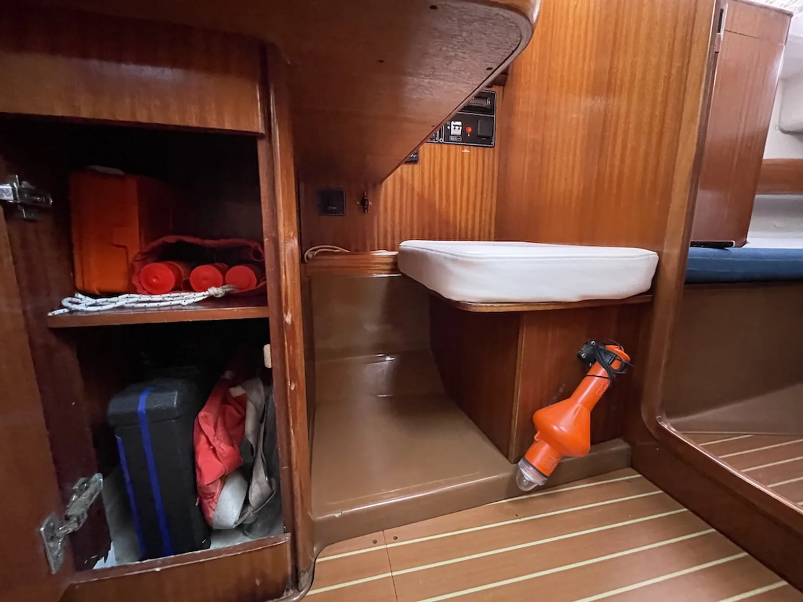Yacht BAVARIA 44 - Mirna - Foto 1