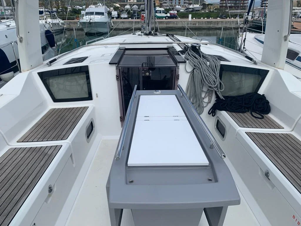 Yacht BENETEAU Oceanis 41.1 - Nina - Foto 1